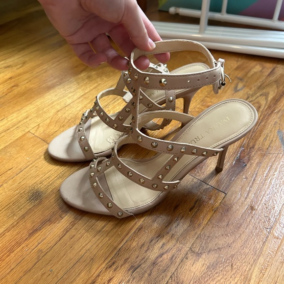 Ivanka Trump Nude, Gold Studded Heels - Picture 1 of 2